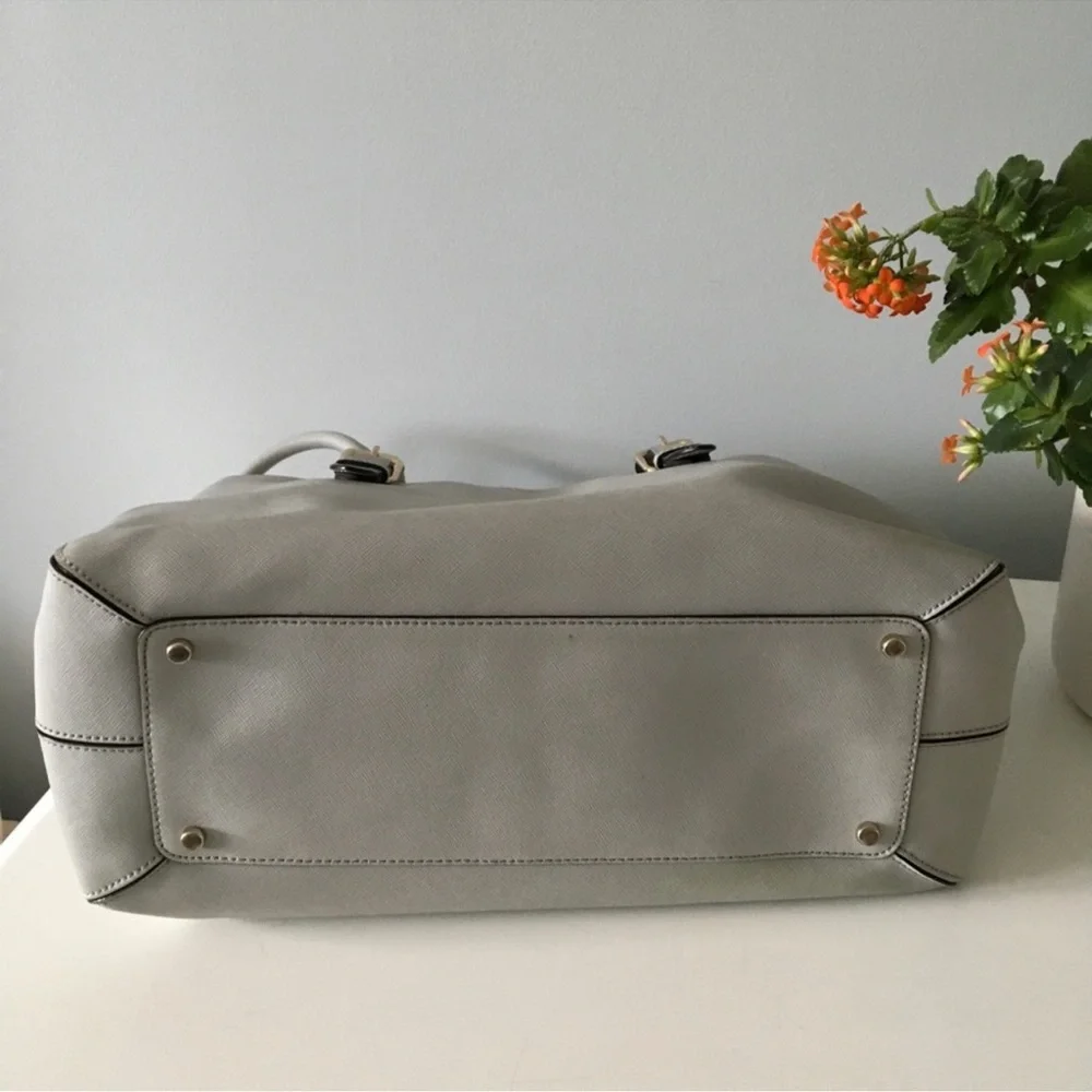 Kate Spade Cove Street Ariel Cliff Grey Silver Trim Tote Bag - Picture 7 of 12